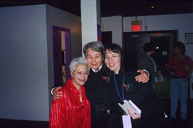 Louisville, KY - Mar 1
Bat & Marcia were there for the first show of the 2006 FINB Tour