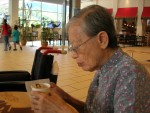 Having hot chocolate at Starbucks!

25 December 2005