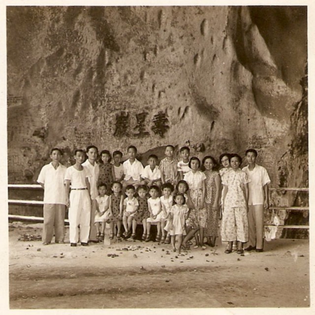 Family trip to Batu Caves (2)