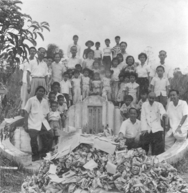 At Ah Nei's tombstone